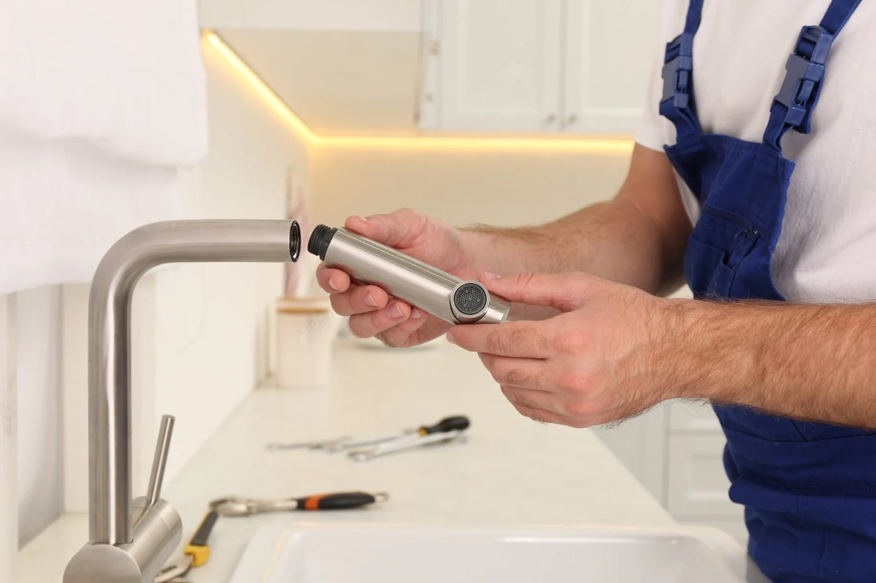 kitchen-tap-installation-dubai-limech
